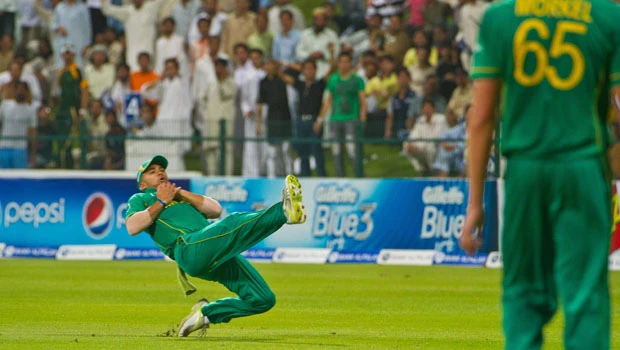 SAfrica beats Pakistan by 6 wickets in Twenty20