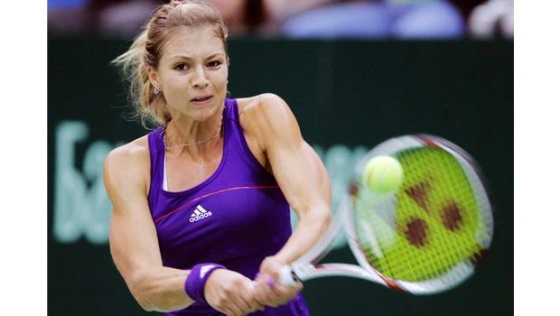 Azarenka faces Kirilenko in Kremlin Cup final