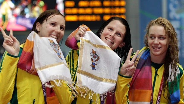 Australia continues to dominate CWG; Jones a 'perfect 10'
