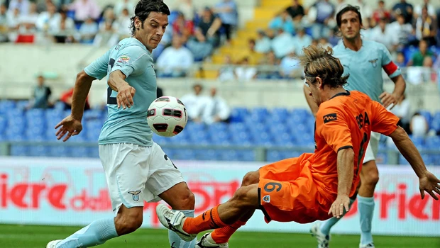 Lazio hit top spot before Inter meet Juventus
