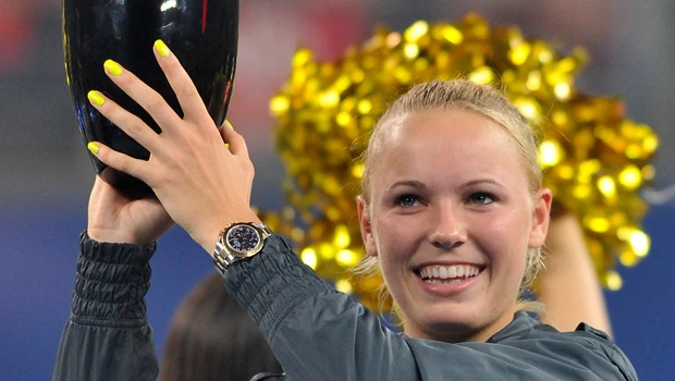 Wozniacki dethrones Serena to claim top spot