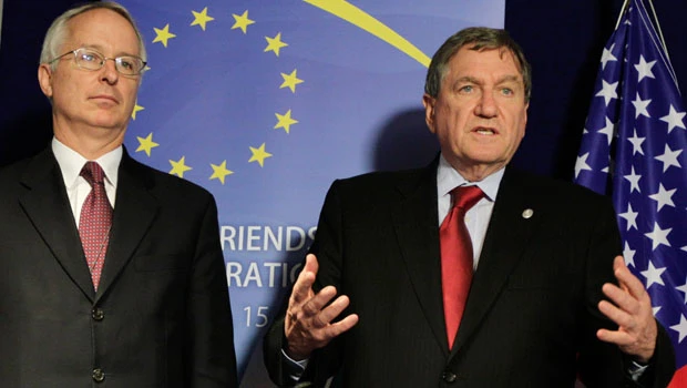 Holbrooke: Contacts with Taleban picking up