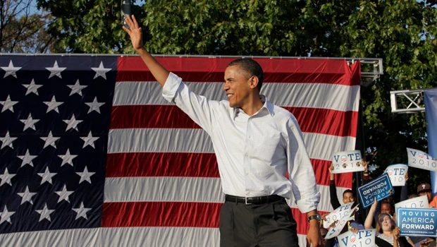 Obama intensifies campaign, heads to Florida