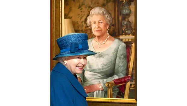 British queen cancels Xmas party in tough times