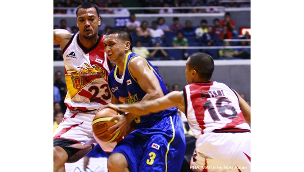 PBA: Veteran trio lifts San Mig over Talk ’N Text