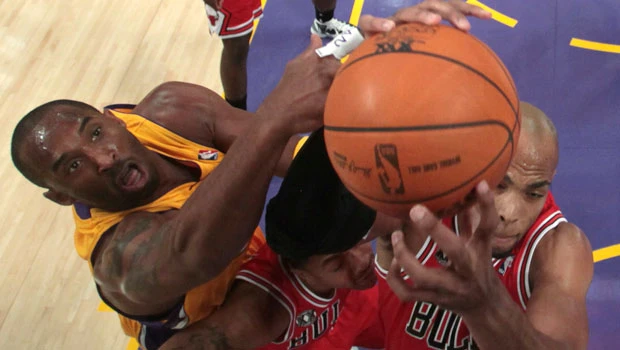 Knicks streak to fourth win against Bobcats
