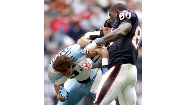 Johnson, Finnegan brawl in Texans’ victory