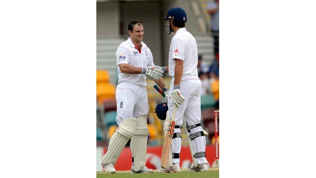 Strauss, Cook dominate to revive England