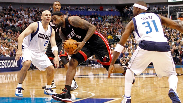Mavericks make it 5 in row vs. Heat