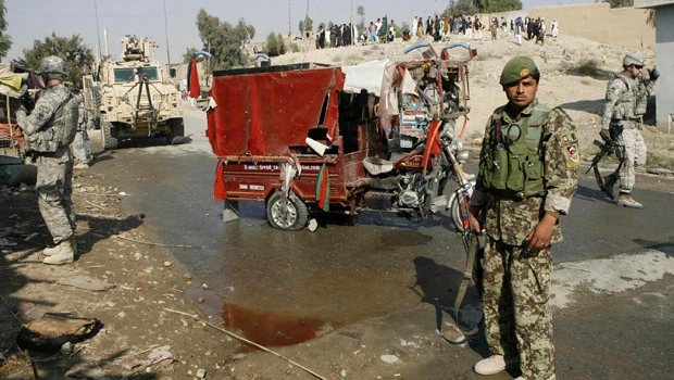 Bicycle bombers kill 4, wound 31 in east Afghanistan