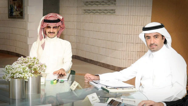 KHC buys $500m stake in GM