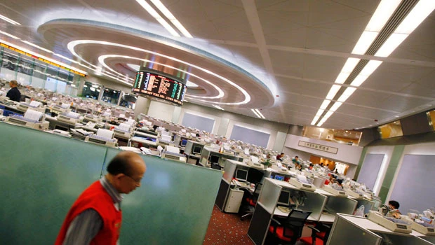HK exchange ends long lunch to compete with rivals