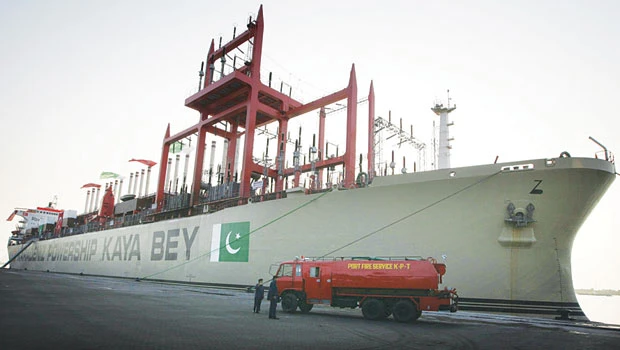 Floating plant to supply power to Pakistan