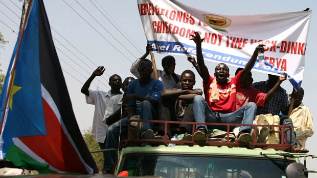 NCP threatens to reject Sudan's referendum result
Accuses SPLM of pressuring southerners not to register