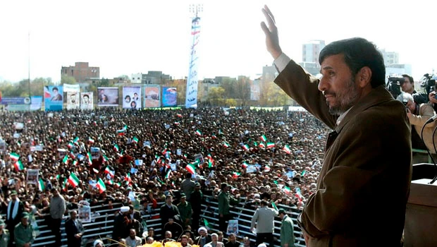 Ahmadinejad warns profiteers as Iran subsidies cut