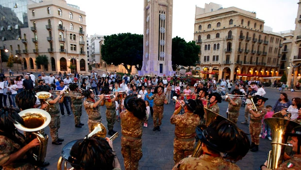 French foreign minister calls for calm in Lebanon