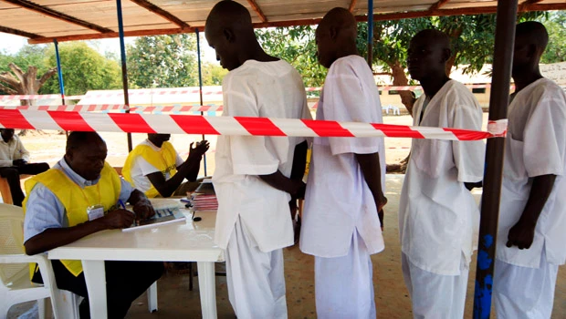 South Sudanese face chaotic homecoming ahead of vote