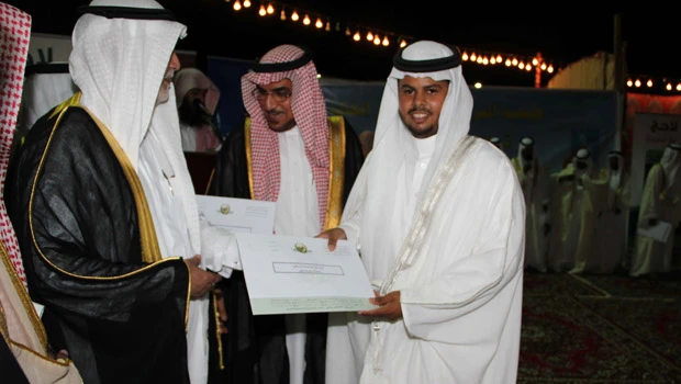 Mass wedding saves Al-Laith couples 'prohibitive' marriage expenses