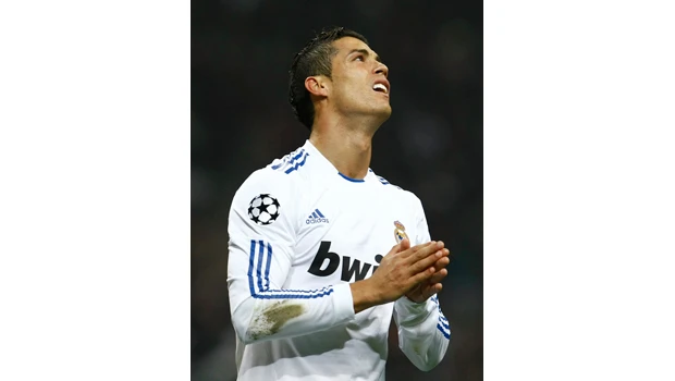 Ronaldo wins libel payout over partying claim