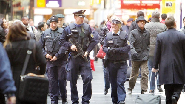 Belgium: 11 detained in 3-nation anti-terror sweep