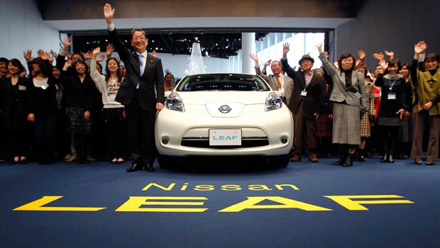 Nissan delivers first electric car