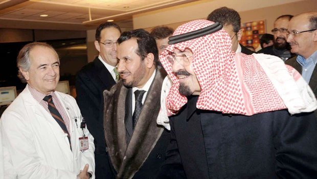 King Abdullah leaves hospital