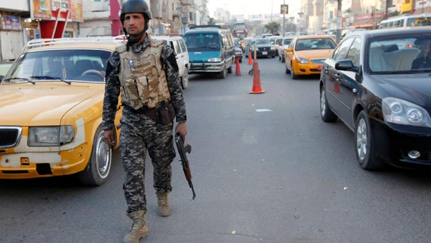 Monitoring group: Iraq war deaths drop in 2010
