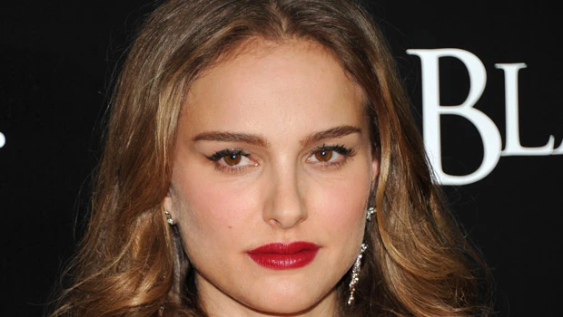Natalie Portman to wed 'Black Swan' choreographer