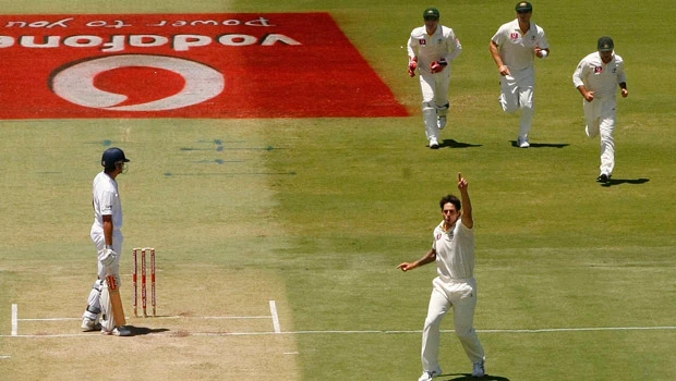 Australia poised to level Ashes series