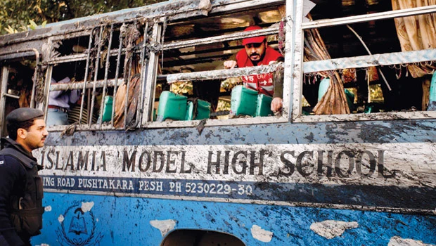 Bomb hits school bus in Pakistan