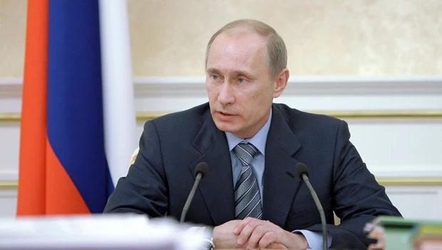 Putin warns West over missile defense