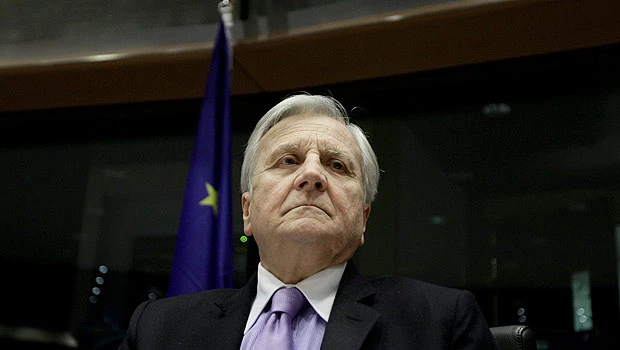 ECB faces pressure to act in Europe debt crisis