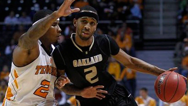 Oakland upsets No. 7 Tennessee 89-82