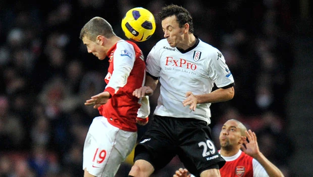 Arsenal goes on top as Chelsea draw