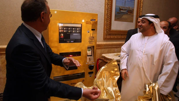 Fancy ATM skips the folding cash, spits out gold