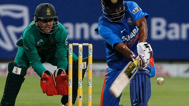 India edges 3rd ODI for series lead over South Africa
