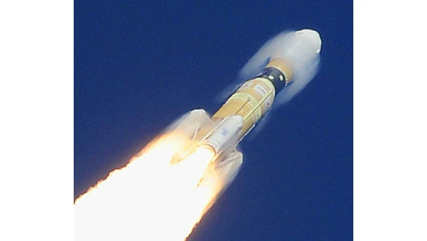 Japan rocket ferrying supplies to space station