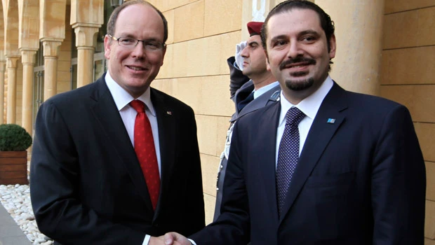 Hariri returns to Beirut after government collapse