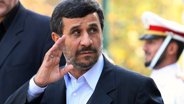 Ahmadinejad’s car gets $1 million bid