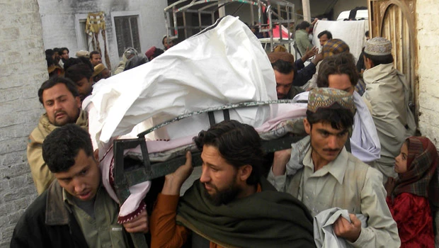 Suicide bomber kills 17 in Afghan bath house