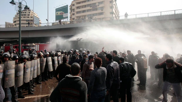 Cairo scene of violent chaos as protests escalate; ElBaradei in house arrest