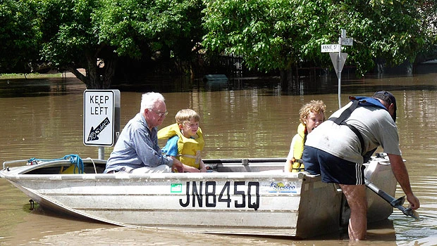 Flood waters enter Brisbane