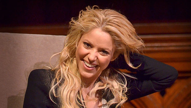Singer Shakira accepts Harvard honor