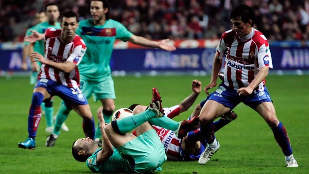 Barca brought back down to earth at Gijon