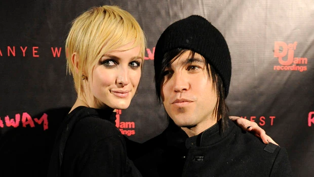 Ashlee Simpson and Pete Wentz divorcing in LA