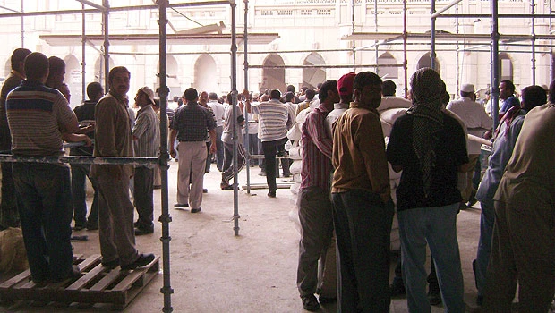 Labor strike continues for second day in Makkah