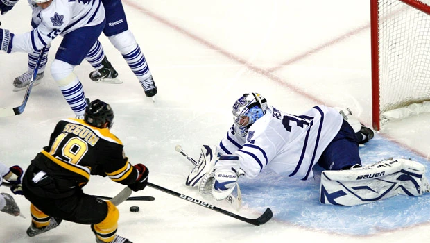 Flyers outlast Lightning in shootout