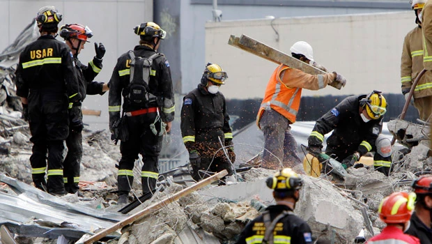 NZ rescuers find no survivors in quake city; toll at 145