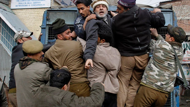 Separatist strike shuts parts of Indian Kashmir
