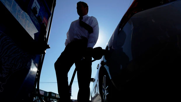 Oil prices surge on supply jitters